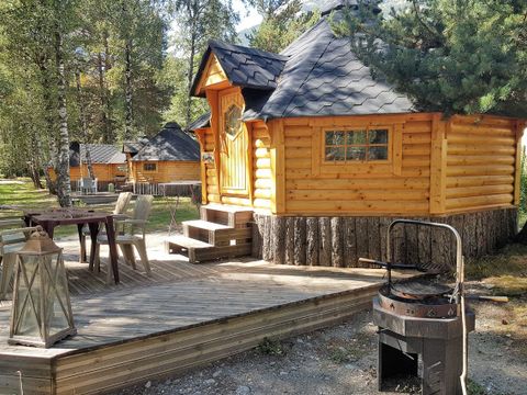HÉBERGEMENT INSOLITE 4 personnes - Refuge - Esprit cabane - Sans eau ni sanitaire 2/4 places,
