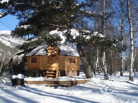 HÉBERGEMENT INSOLITE 4 personnes - Refuge - Esprit cabane - Sans eau ni sanitaire 2/4 places,