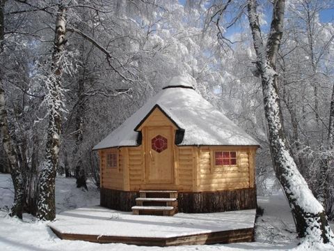 HÉBERGEMENT INSOLITE 6 personnes - Refuge - Esprit cabane - Sans eau ni sanitaire 4/6 places