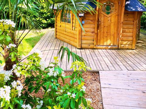 HÉBERGEMENT INSOLITE 2 personnes - Bulle en Bois de Chantilly, sans sanitaires, sans cuisine