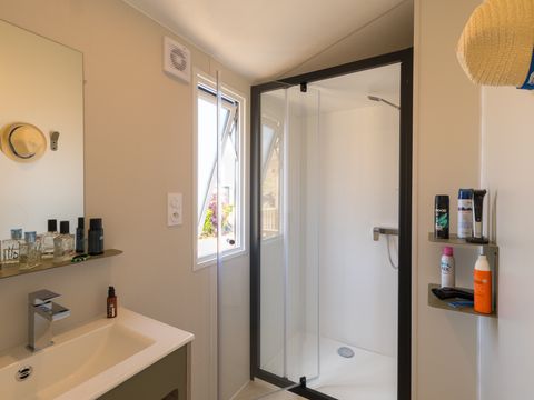 MOBILHOME 5 personnes - Premium Jardin  -33m² - 2 ch