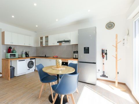 STUDIO 2 personnes - Sable -  Terrasse et SPA - 2 personnes