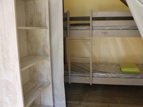 Tente en toile et en bois 4 personnes - Ecolodge confort 21m² - Sans sanitaires