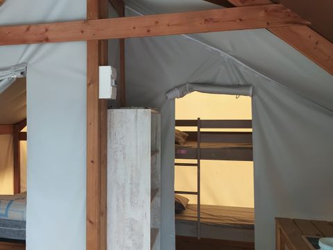 Tente en toile et en bois 4 personnes - Ecolodge confort 21m² - Sans sanitaires