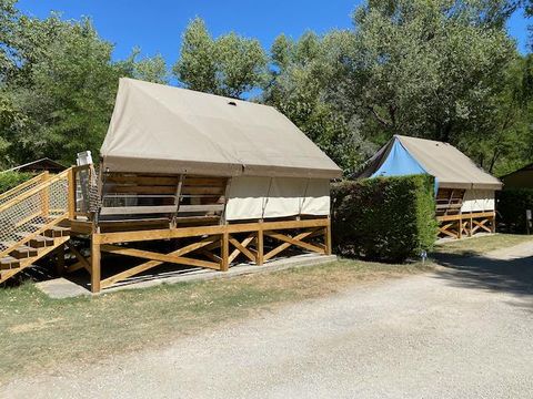 Tente en toile et en bois 4 personnes - Ecolodge confort 21m² - Sans sanitaires