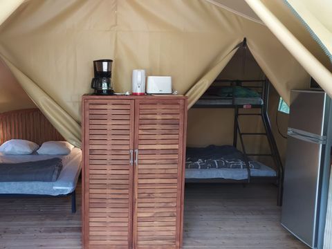 Tente en toile et en bois 4 personnes - Lodge sur pilotis Confort+ 30m² - Sans sanitaires