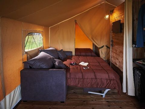 Tente en toile et en bois 5 personnes - Lodge sur pilotis Confort+ 46m² - Sans sanitaires