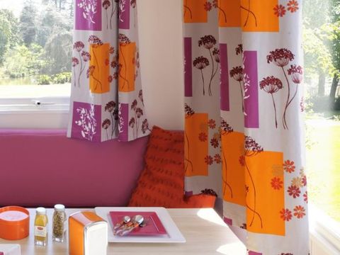 MOBILHOME 2 personnes - Confort 18m² (1 chambre) + terrasse semi-couverte