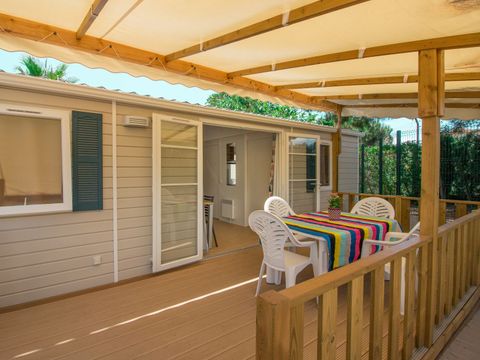 MOBILHOME 4 personnes - Confort PMR 35m² - 2 chambres + terrasse