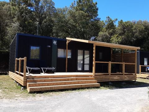Mobilhome 7 personnes - 35m² Premium - 3 chambres - Terrasse - Lave-vaisselle - TV - Clim