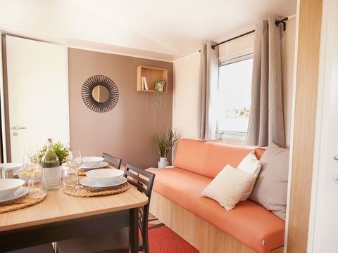MOBILHOME 6 personnes - NEST 33 LUXE- 3 chambres Clim + TV