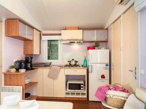 MOBILHOME 6 personnes - Classic | 2 Ch. | 4/6 Pers. | Terrasse Simple | 1 SDB | TV