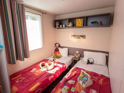 MOBILHOME 6 personnes - Classic | 2 Ch. | 4/6 Pers. | Terrasse surélevée | 1 SDB | TV