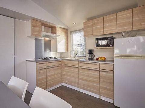 MOBILHOME 6 personnes - Mobil-home | Comfort | 3 Ch. | 6 Pers. | Terrasse surélevée | 1 SDB