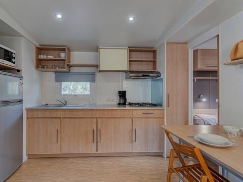MOBILHOME 6 personnes - Classique | 2 chambres | 4/6 pers. | Terrasse simple | 1 salle de bain | TV