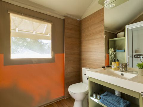 TENTE 4 personnes - Tente Lodge 4 pers 2 Ch 1 Sdb ***