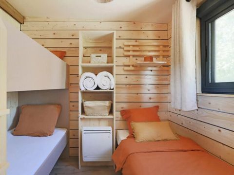 Chalet 4 personnes - Prestige 2 chambres 5 personnes, Terrasse couverte, TV, LV, CLIM, 25m² (2025)