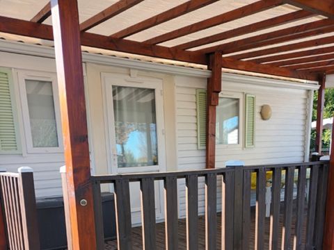 MOBILHOME 4 personnes - Mobil-Home IRM 2 chambres