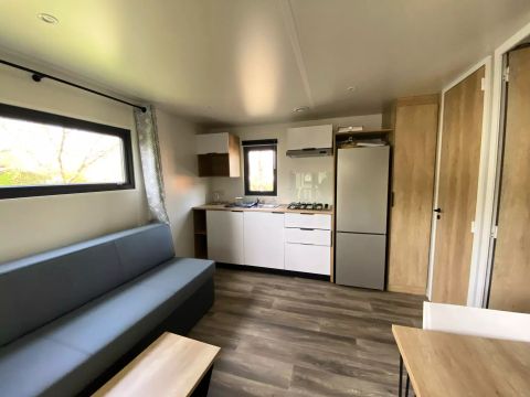 MOBILHOME 2 personnes - Premium 2 Pièces 2 Personnes Climatisé + TV