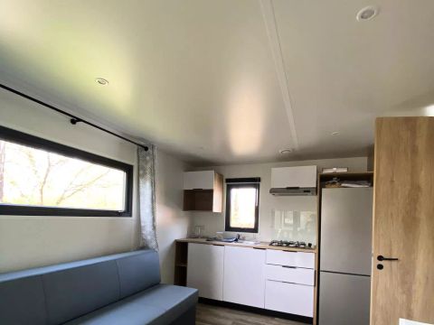 MOBILHOME 2 personnes - Premium 2 Pièces 2 Personnes Climatisé + TV