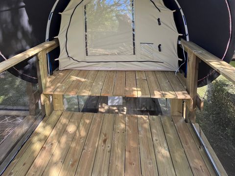 Insolite 2 personnes - D’Tente DKbane 12m² INSOLITE - 1 chambre + terrasse (sans sanitaires)