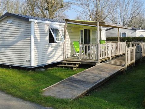 Mobilhome 4/5 personnes - Life - PMR 32 m² - 2 chambres - TV - Lave-vaisselle