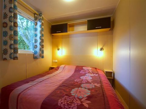 Mobilhome 4/5 personnes - Loggia 26 m² - 2 chambres - TV