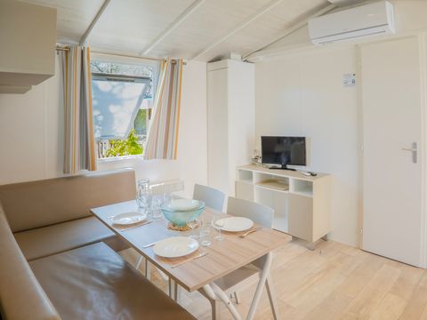 MOBILHOME 5 personnes - CONFORT