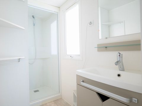 MOBILHOME 4 personnes - CONFORT avec climatisation