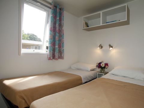MOBILHOME 6 personnes - Confort 29m² - 3 chambres - Terrasse couverte - TV - lave-vaisselle