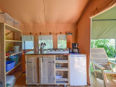 TENTE TOILE ET BOIS 5 personnes - LODGE NATURE 35 m²