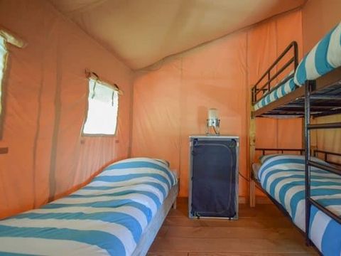 TENTE TOILE ET BOIS 5 personnes - LODGE NATURE 35 m²