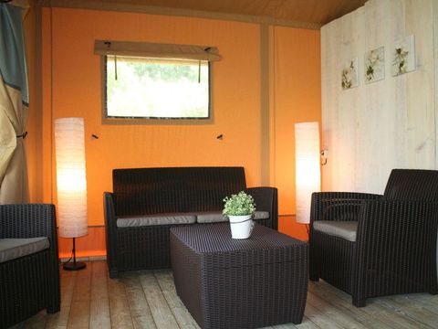 TENTE TOILE ET BOIS 5 personnes - LODGE VIP 55 m²
