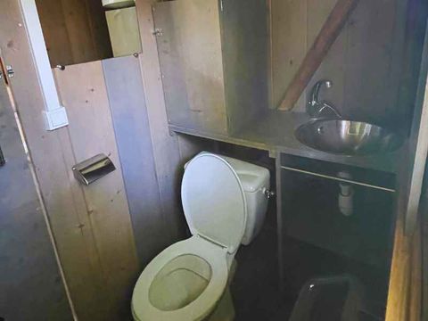 HÉBERGEMENT INSOLITE 6 personnes - CABANE SUR PILOTIS