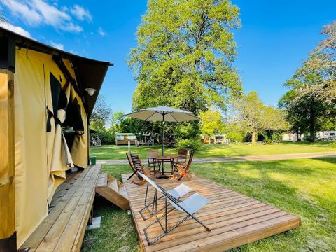 Tente en toile et en bois 5 personnes - Tente safari (sans sanitaires)