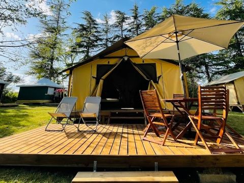 Tente en toile et en bois 5 personnes - Tente safari (sans sanitaires)