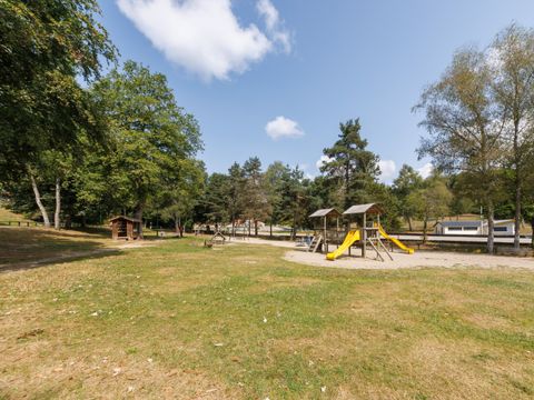 Village Vacances Bel-Air Village Les Demeures du Lac - Camping Puy-de-Dôme - Image N°8