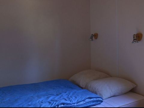CHALET 4 personnes - ECO 2ch 4 PMR ( Personnes à mobilité réduite prioritairement)