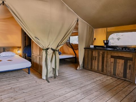 LODGE 5 personnes - LODGE COSY (SANS SANITAIRES)