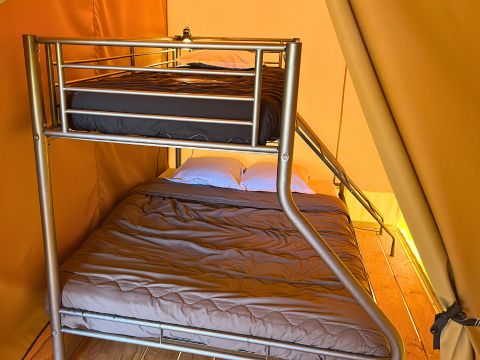 BUNGALOW TOILÉ 5 personnes - SANS SANITAIRES