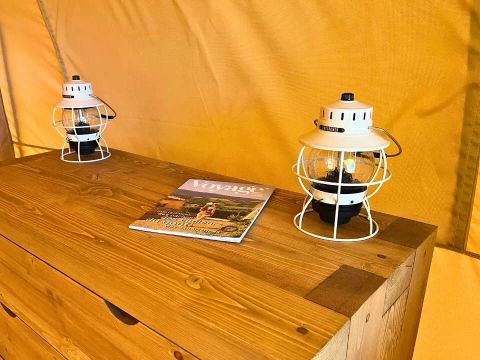 BUNGALOW TOILÉ 5 personnes - 3 Pièces 5 Personnes Sans Sanitaires