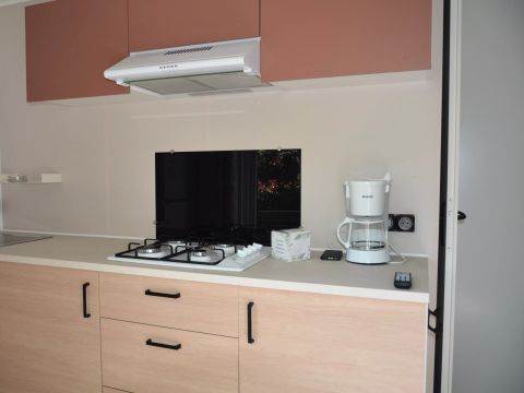 MOBILHOME 4 personnes - Premium 3 Pièces 4 Personnes Climatisé + TV