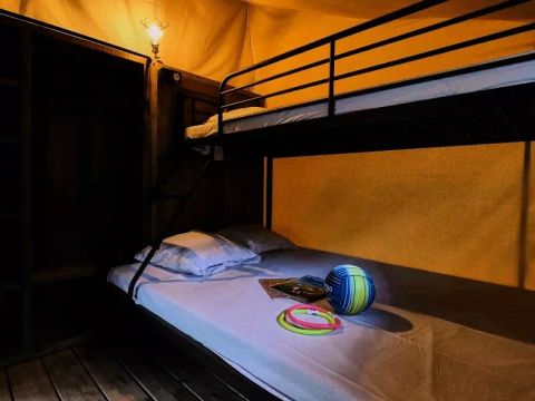 Tente en toile et en bois 5 personnes - Tente Lodge Cosy 3 Pièces 5 Personnes Sans Sanitaire