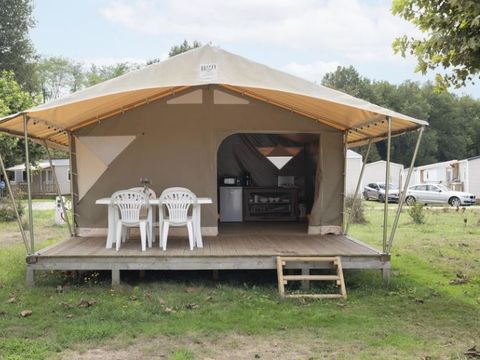 TENTE 4 personnes - Lodge Canada non sanitarisé 2 Chambres 4 Personnes