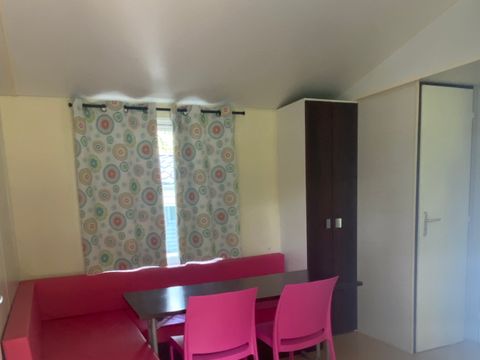 MOBILHOME 6 personnes - 3 chambres - terrasse semi-couverte