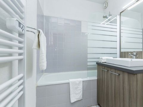 STUDIO 4 personnes - Studio cabine 4 pers.