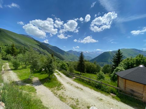 Insolite 3 personnes - CHALET TRAPPEUR CHEVREUIL 15 m²