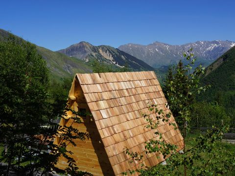 Insolite 3 personnes - CHALET TRAPPEUR CHEVREUIL 15 m²