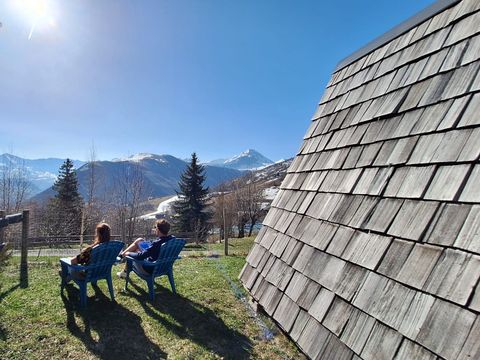 HÉBERGEMENT INSOLITE 3 personnes - CHALET TRAPPEUR CHEVREUIL 15 m²