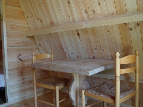 Insolite 3 personnes - CHALET TRAPPEUR CHEVREUIL 15 m²